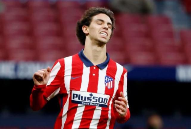 被女同学脱裤子玩jiji